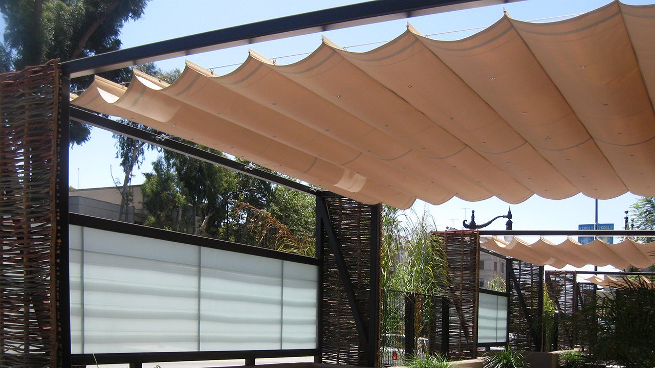 Sliding On Wire Awning Types
